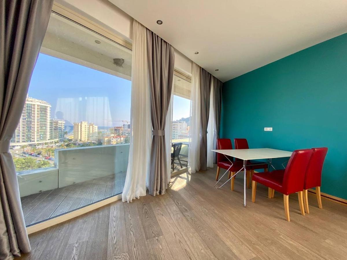 Skyview Apartment *